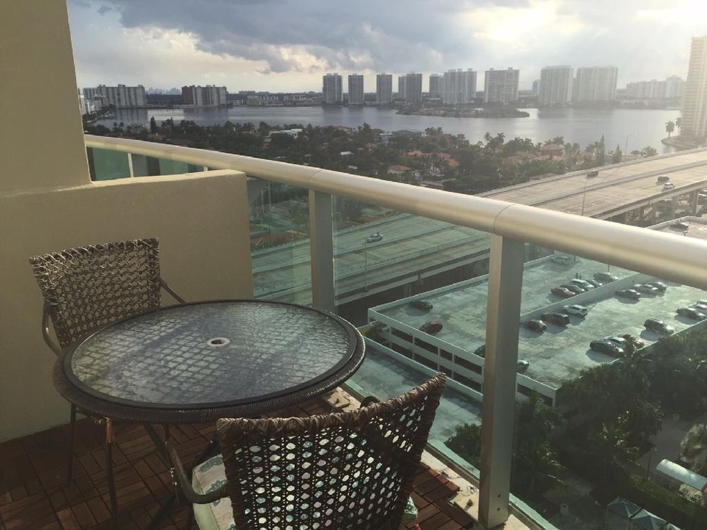 Appartement Penthouse Ocean Reserve à Miami Beach Extérieur photo